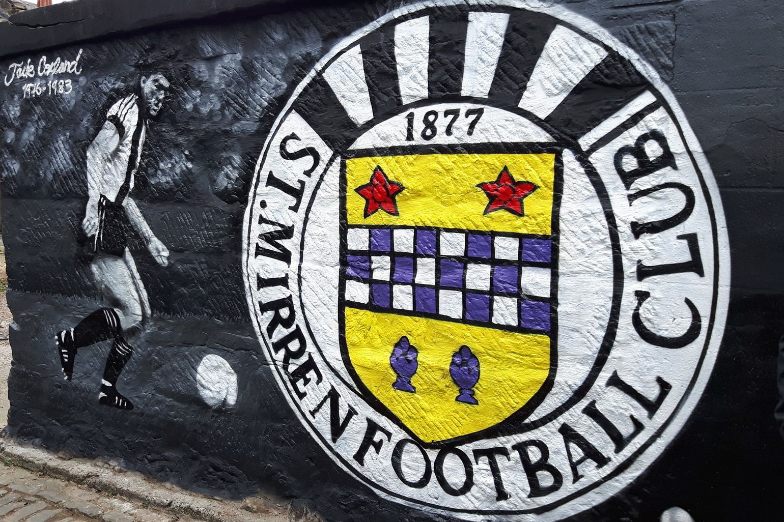 10 fun facts you didn’t know about Paisley Paisley.is