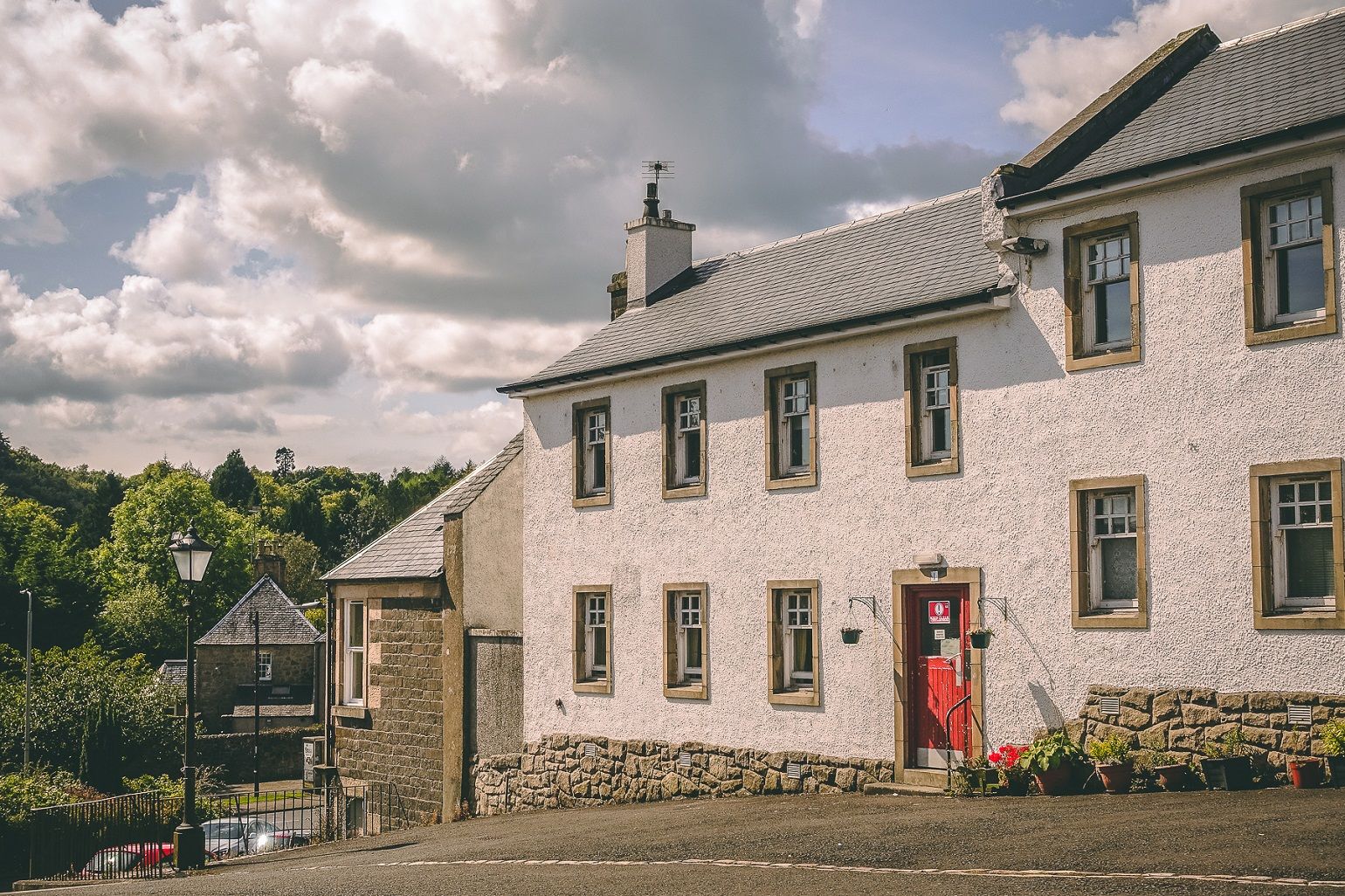 Live in Kilbarchan a charming village set in rolling countryside