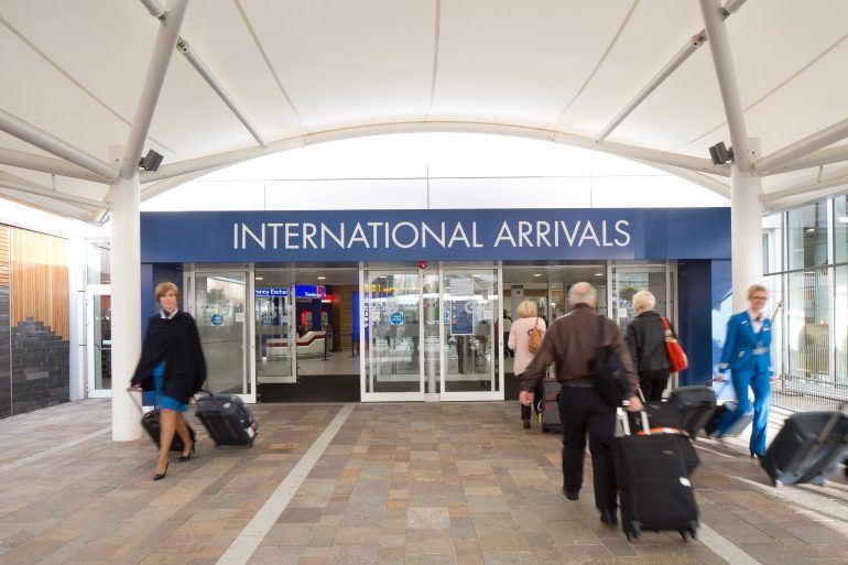 glasgow airport news today live departures